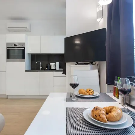 Urban Style By Loft Apart Otel Ljubljana