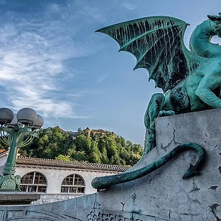 アパートホテル Urban Style By Loft 3*