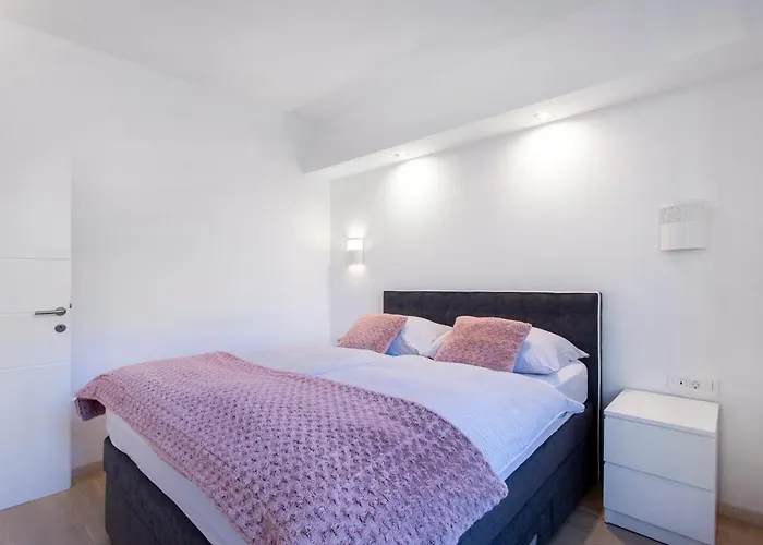 Urban Style By Loft 3*